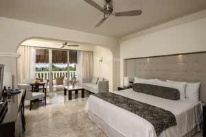 Platinum Suite at Grand Sunset Princess All Suites & Spa Resort 